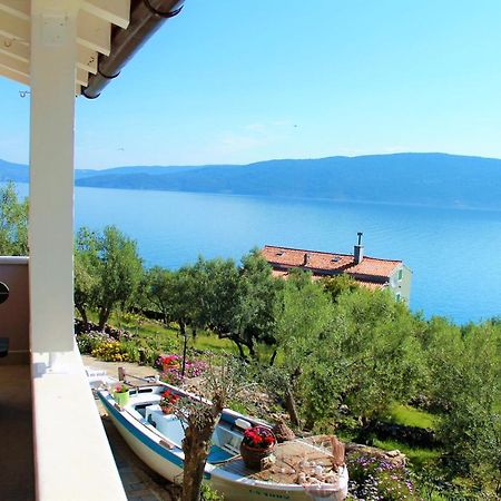 Apartmani Klaudija Valun Exterior foto